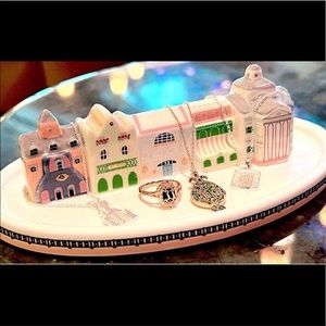 NWT Disney Club 33 New Orleans Square Trinket Tray
